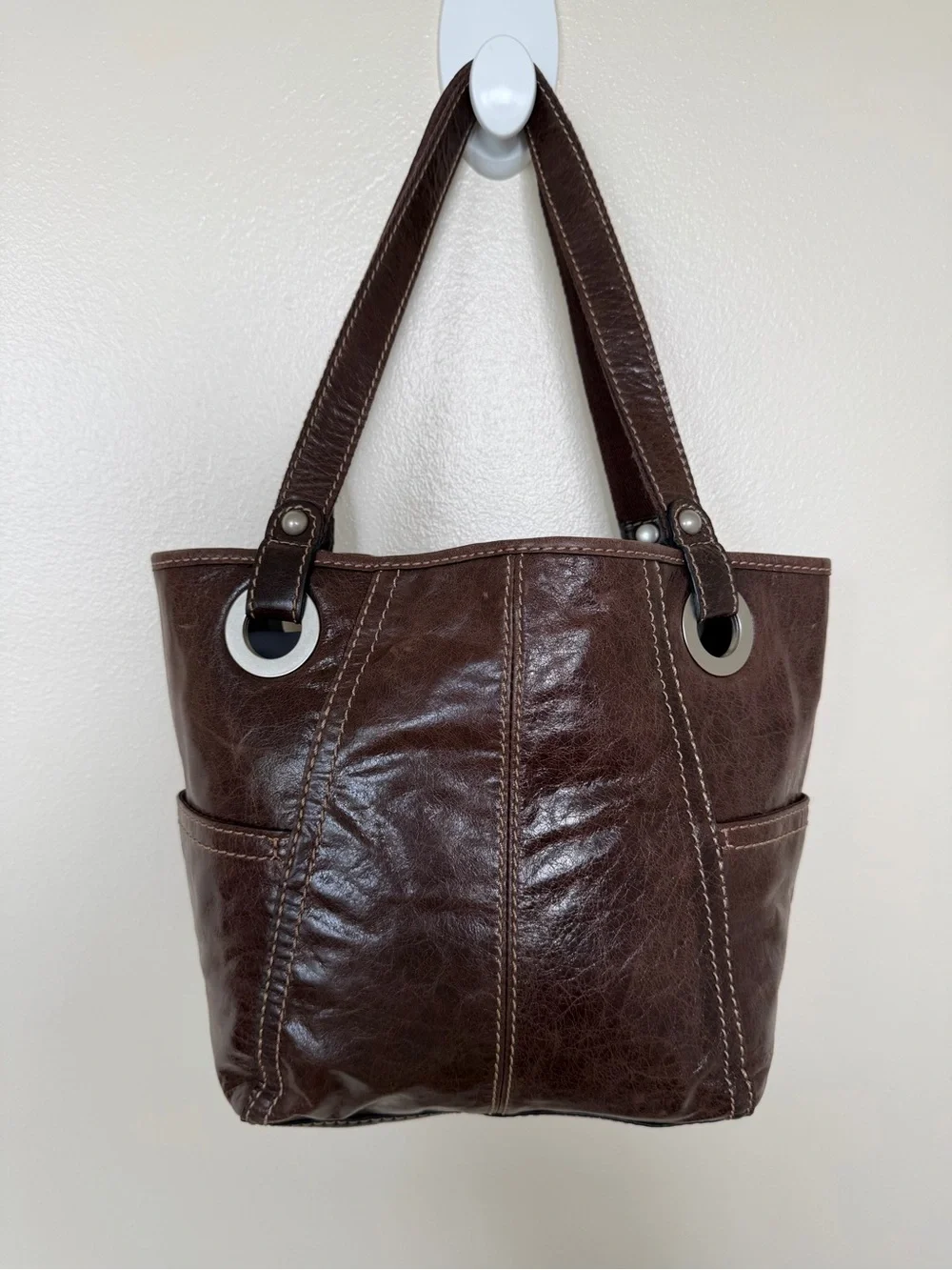 FOSSIL Chocolate Brown Leather Vintage Hobo Shoulder Tote Bag w Silver Key